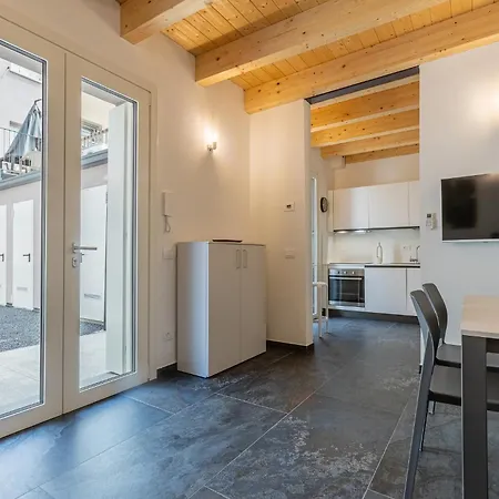 Guesthost - Le Agavi Apartment Ferrara
