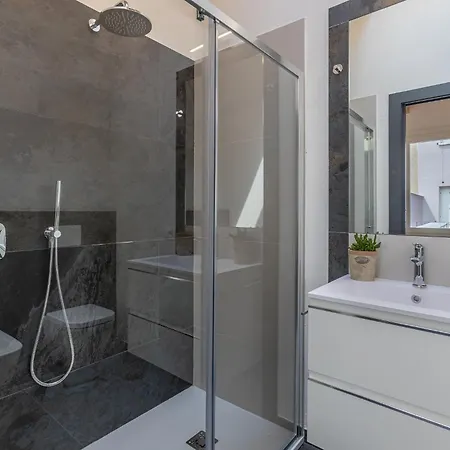 Appartement Guesthost - Le Agavi Ferrare