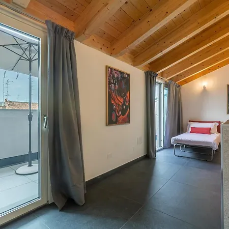 Guesthost - Le Agavi 페라라