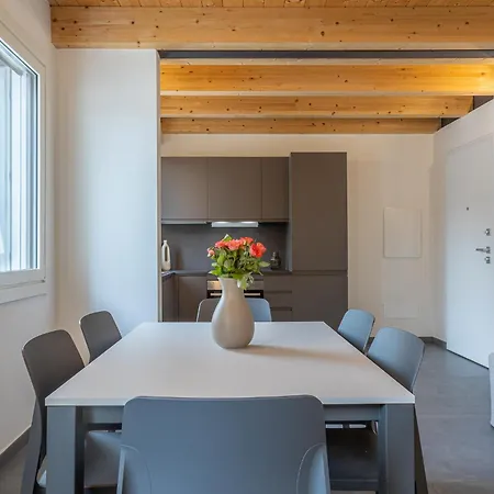 Guesthost - Le Agavi Ferrara