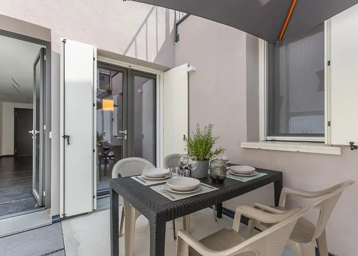 Guesthost - Le Agavi Appartement Ferrara