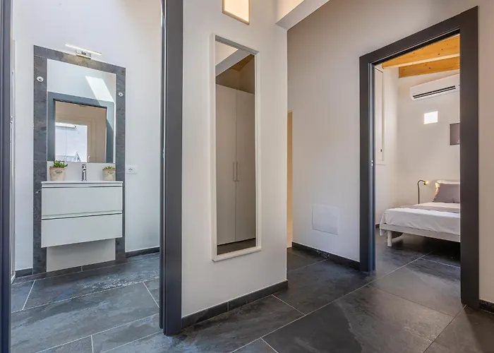 Guesthost - Le Agavi Ferrara