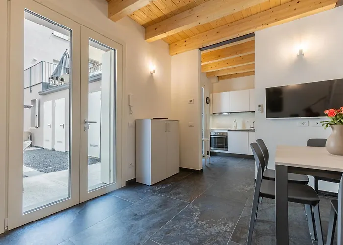 Guesthost - Le Agavi Διαμέρισμα Φεράρα