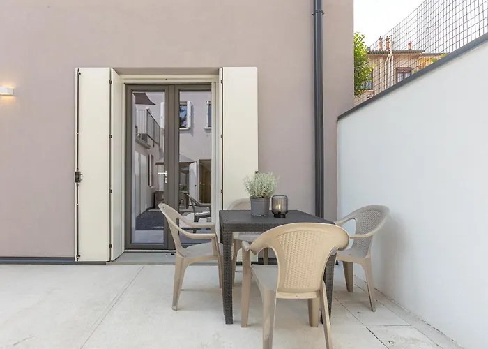 Guesthost - Le Agavi *