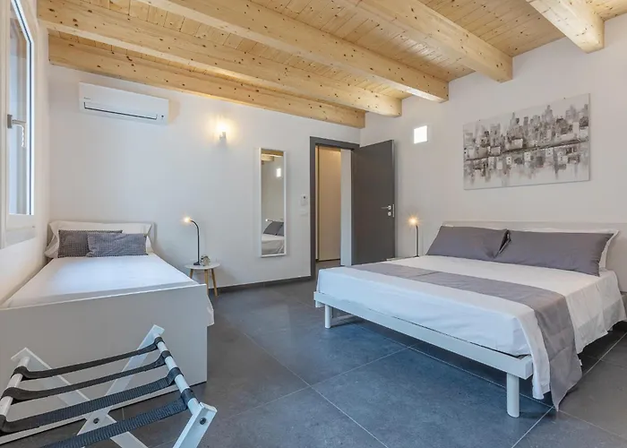 Guesthost - Le Agavi * Φεράρα