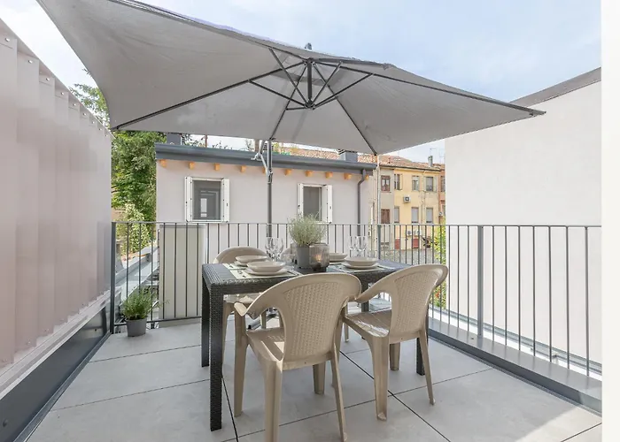 Guesthost - Le Agavi Appartement Ferrara