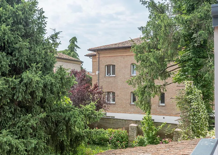 Guesthost - Le Agavi * Ferrara